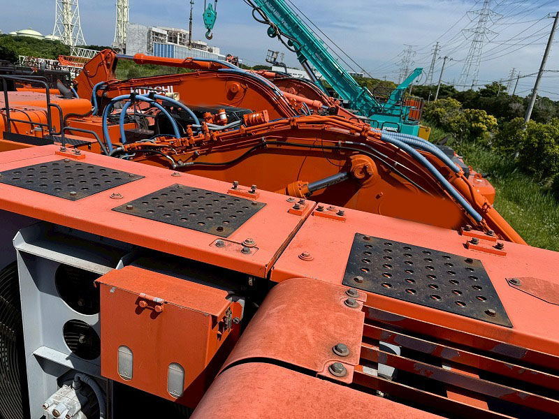 ZX1800K-3 2Piece Boom 大割機・SEカプラー付き - 広建機