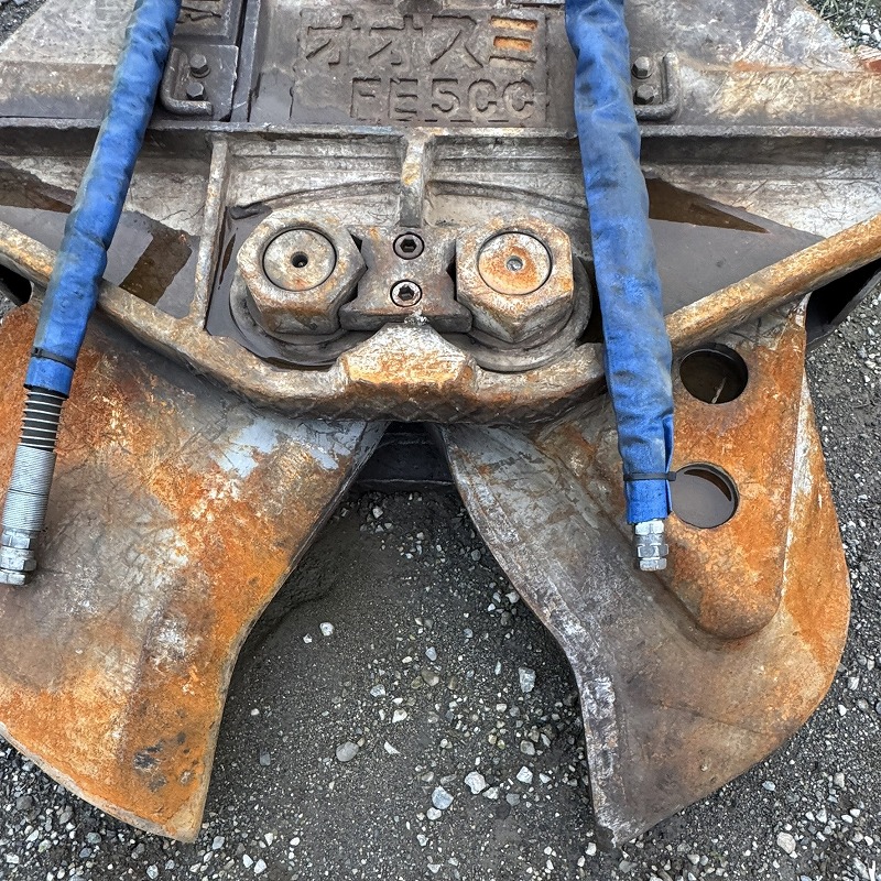 FE500 0.7m3用 Xカッター オオスミ製 中古建設機械 写真3（株式会社広建機）