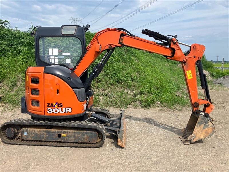 ZX30UR-5B オフセットブーム 2021年 1,067Hr クレーンゴムシュー 中古建設機械 写真6（株式会社広建機）