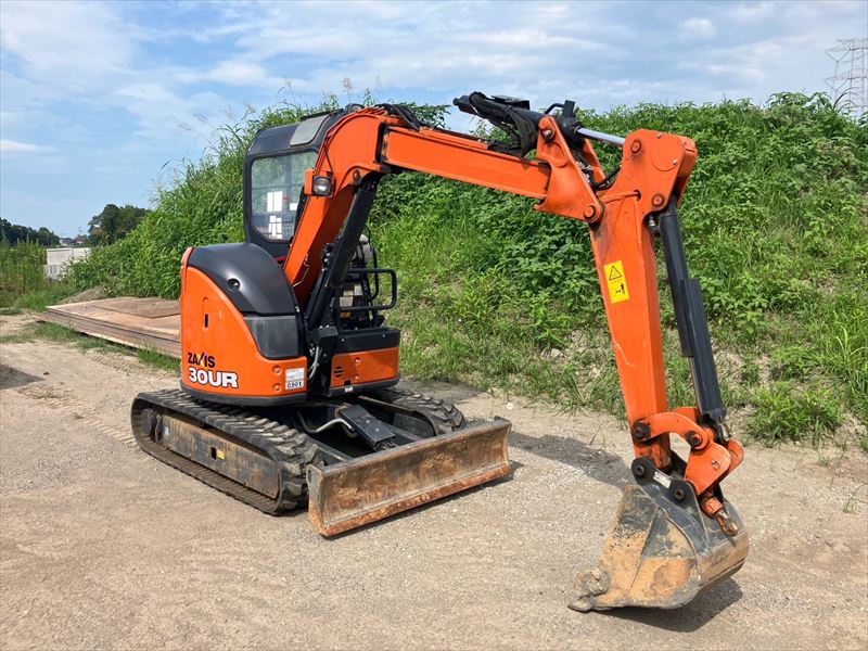 ZX30UR-5B オフセットブーム 2021年 1,067Hr クレーンゴムシュー 中古建設機械 写真7（株式会社広建機）