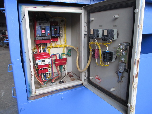 RC解体現場用 散水機 箱物13kVA タックス長野製ガラシャワー 中古建設機械 写真2（株式会社広建機）