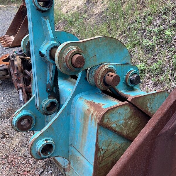 コベルコ0.45m3用 機械式アゴバケット 中古建設機械 写真16（株式会社広建機）
