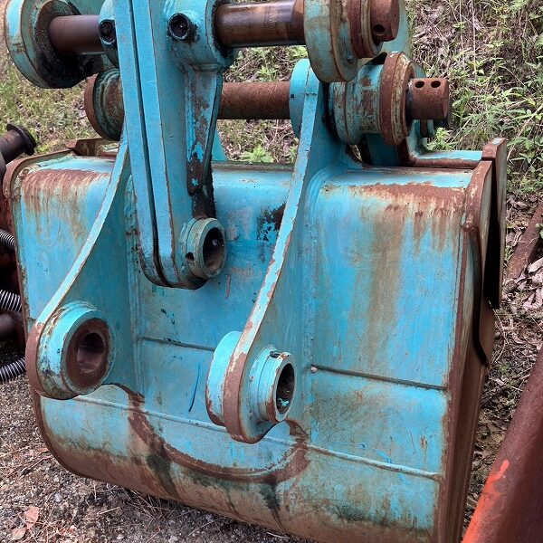 コベルコ0.45m3用 機械式アゴバケット 中古建設機械 写真10（株式会社広建機）