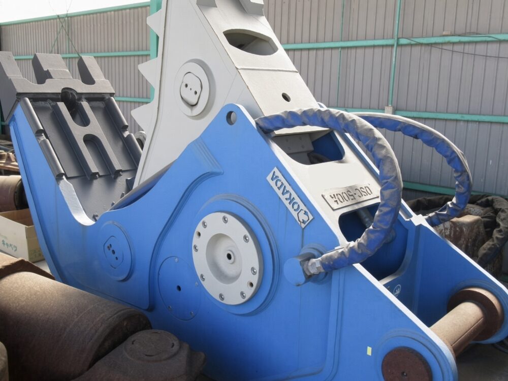 OSC-500A 40~100ton 兼用 小割機 ほぼ未使用 4910kg 補塗装予定 オカダアイヨン 中古建設機械 写真2（株式会社広建機）