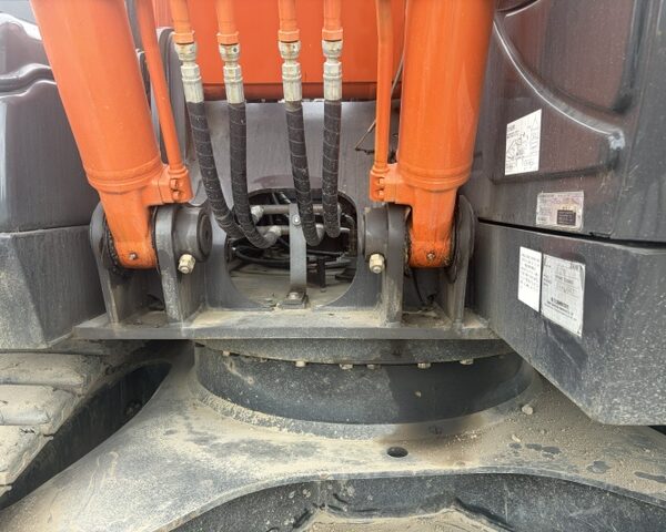ZX130K-5B ハイボス仕様 ５本配管 1300hour 2016year 0.45m3油圧ショベル  日立建機 中古建設機械 写真53（株式会社広建機）