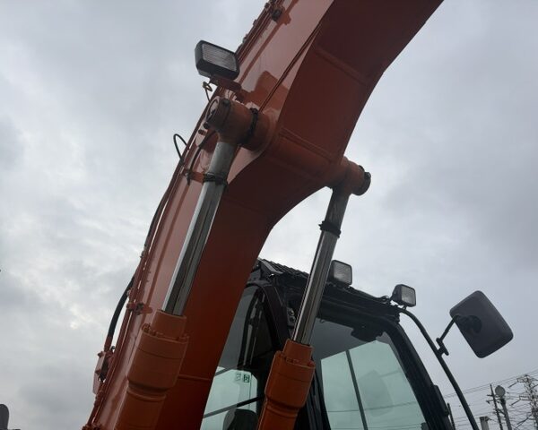 ZX130K-5B ハイボス仕様 ５本配管 1300hour 2016year 0.45m3油圧ショベル  日立建機 中古建設機械 写真54（株式会社広建機）