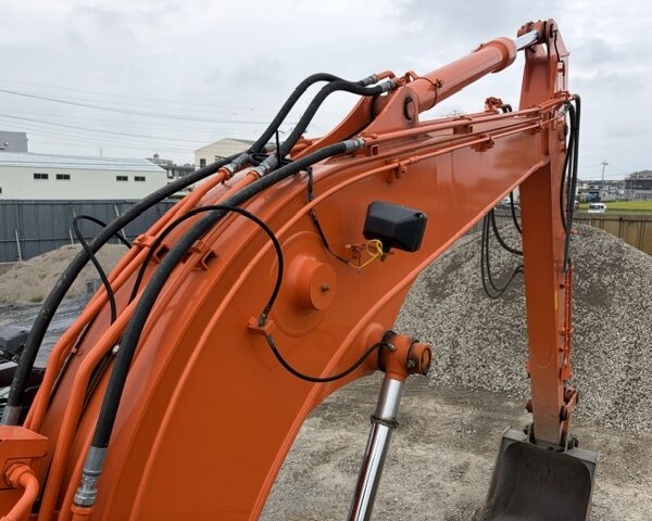 ZX130K-5B ハイボス仕様 ５本配管 1300hour 2016year 0.45m3油圧ショベル  日立建機 中古建設機械 写真82（株式会社広建機）