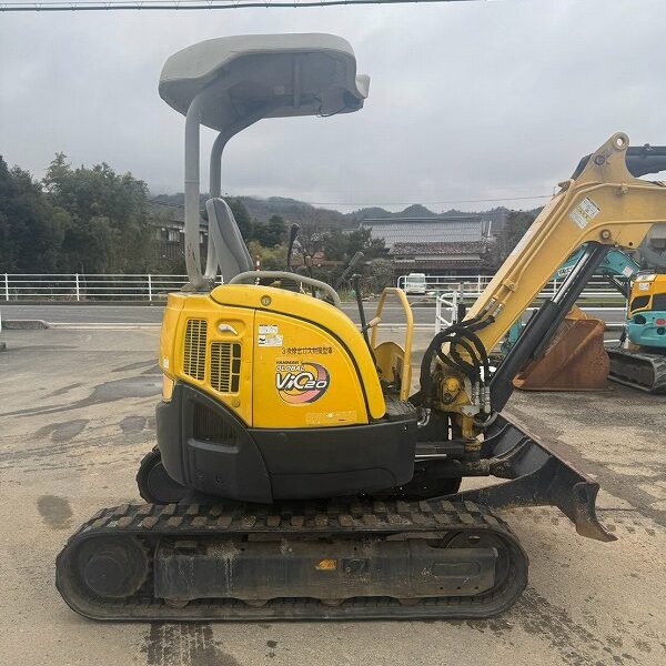 Vio20-3 併用配管 2690hr ブレード付き シリンダーガード付き ゴムクローラー 中古建設機械 写真28（株式会社広建機）