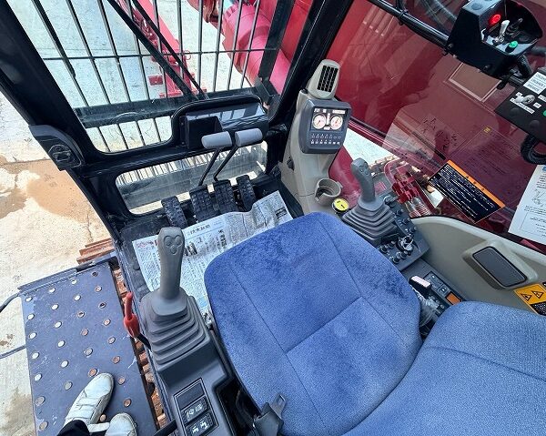 ZX1000K-3 セパレートブーム  チルトキャブ付 OKADA SE850 ワンタッチ付き 30m モンスターブーム 40m ロングブーム 5本配管  1141hr HITACHI製 中古建設機械 写真33（株式会社広建機）