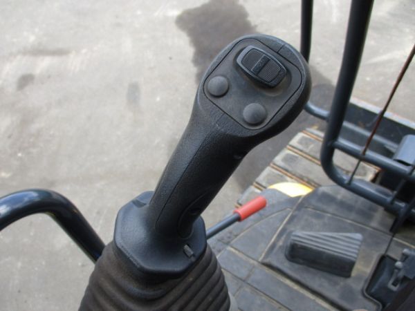 PC45MR-5  500hour 旋回式フォーク丸順IFR55-2 2020年式 コマツ ミニ油圧ショベル 中古建設機械 写真8（株式会社広建機）