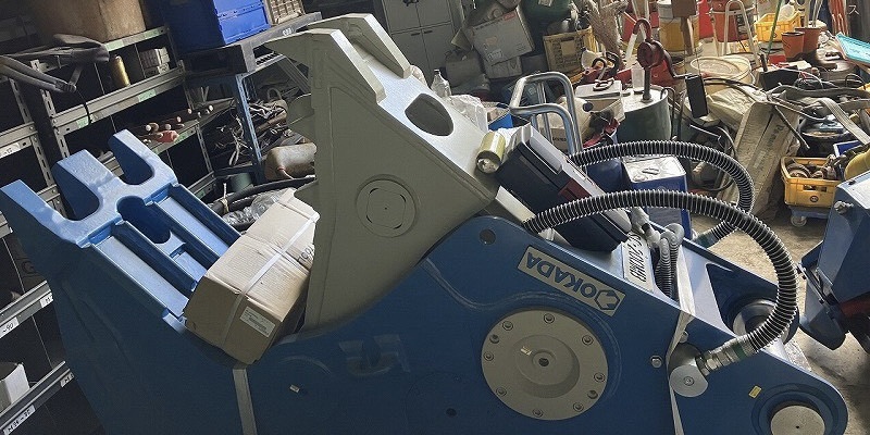OSC-200MB 0.7用電磁マグ付き小割機 未使用品 オカダアイヨン okada aiyon magnet crusher 中古建設機械 写真6（株式会社広建機）
