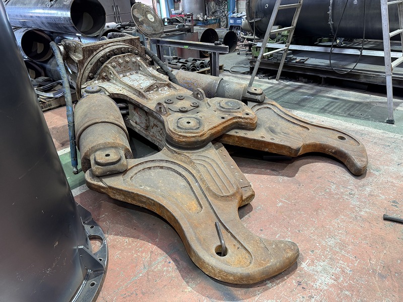 SRC48 1.6用SRC解体機 NPK 4810kg 整備塗装予定 中古建設機械 写真17（株式会社広建機）