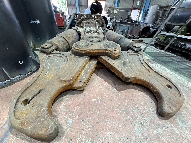 SRC48 1.6用SRC解体機 NPK 4810kg 整備塗装予定 中古建設機械 写真1（株式会社広建機）