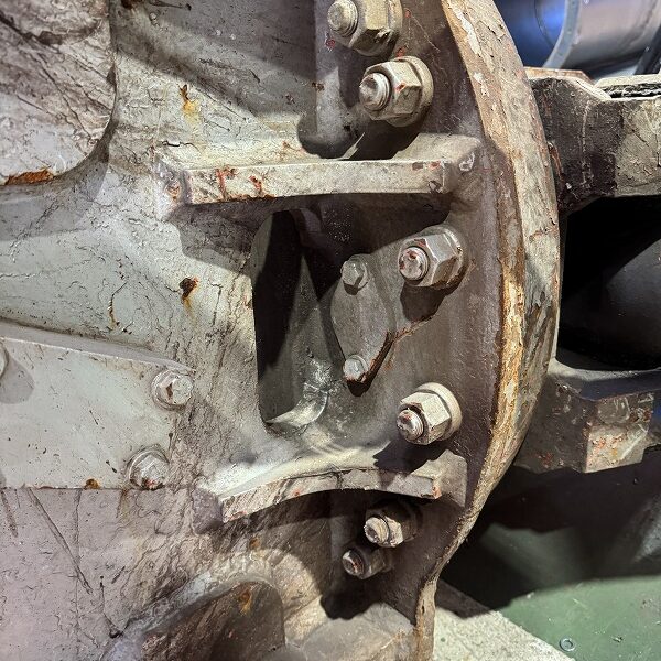 SRC48 1.6用SRC解体機 NPK 4810kg 整備塗装予定 中古建設機械 写真37（株式会社広建機）