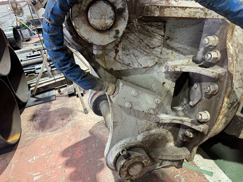 SRC48 1.6用SRC解体機 NPK 4810kg 整備塗装予定 中古建設機械 写真14（株式会社広建機）