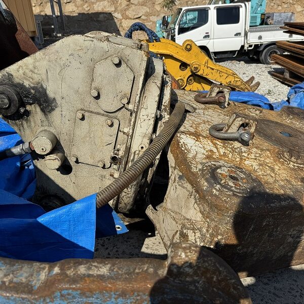 CUT50-ARTS 旋回 0.45m3用鉄骨カッター カットクン オカダアイヨン製 1180kg 整備予定 中古建設機械 写真22（株式会社広建機）