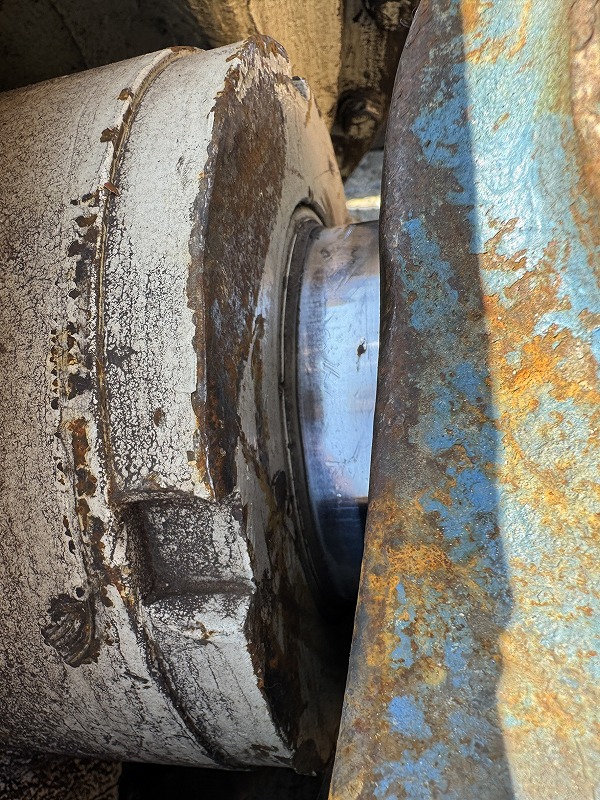 CUT50-ARTS 旋回 0.45m3用鉄骨カッター カットクン オカダアイヨン製 1180kg 整備予定 中古建設機械 写真8（株式会社広建機）