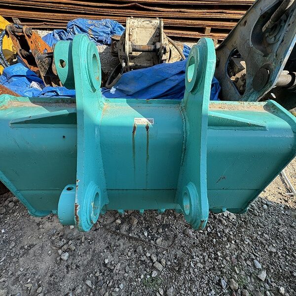 0.7m3コベルコ用スケルトンバケット 横ピン 網目100mm × 120mm 中古建設機械 写真22（株式会社広建機）