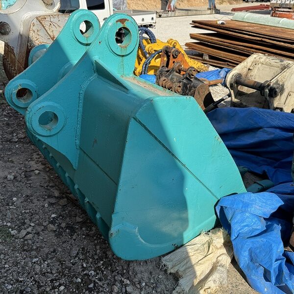 0.7m3コベルコ用スケルトンバケット 横ピン 網目100mm × 120mm 中古建設機械 写真19（株式会社広建機）